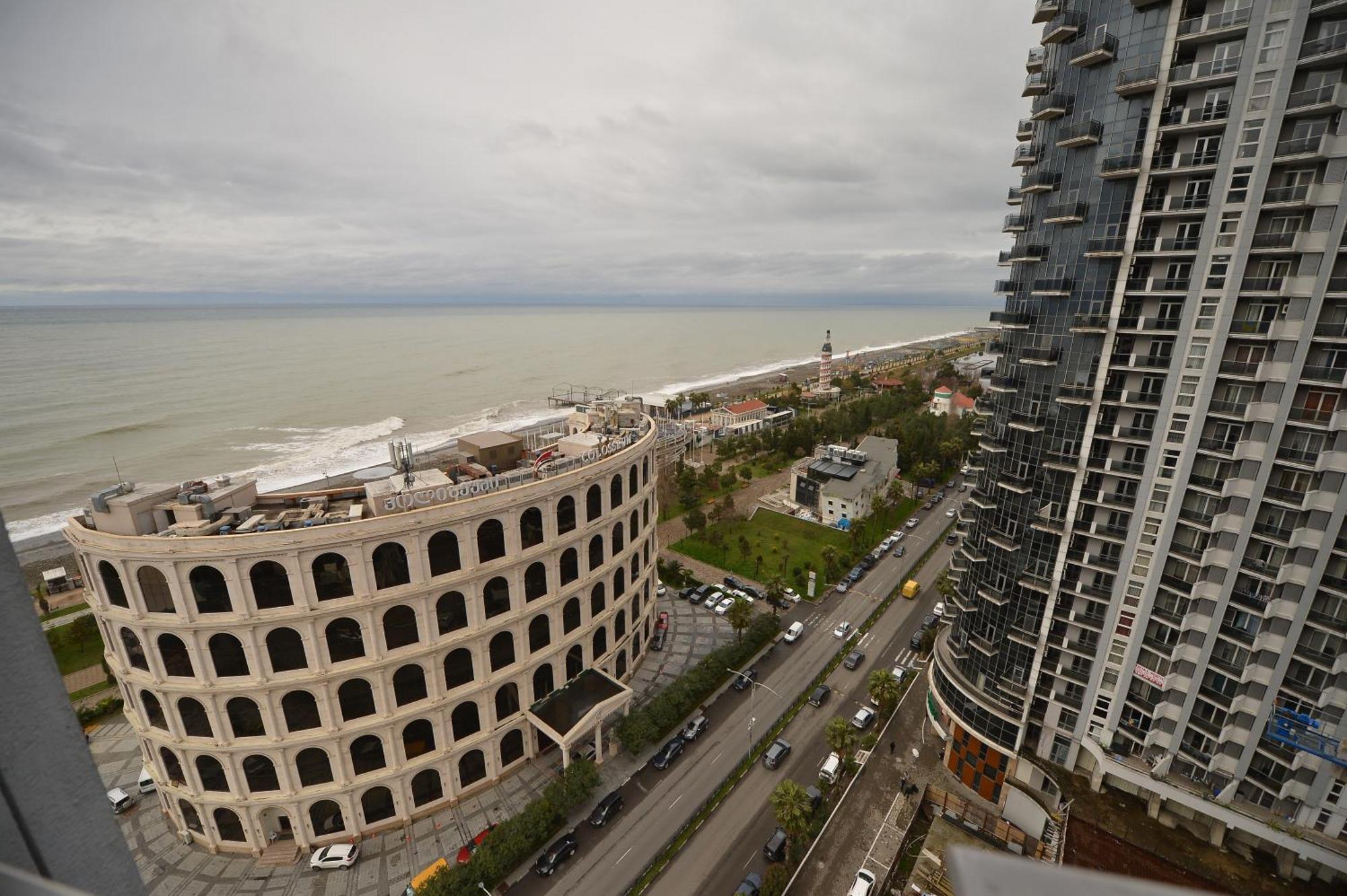 Orbi Batumi Apart Hotel Sea View Экстерьер фото